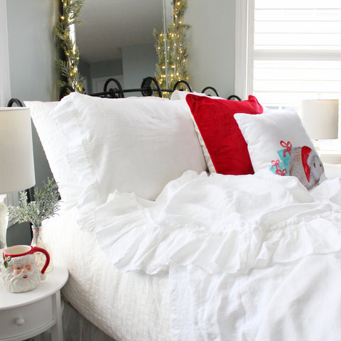 christmas decor, color, linen, bedroom